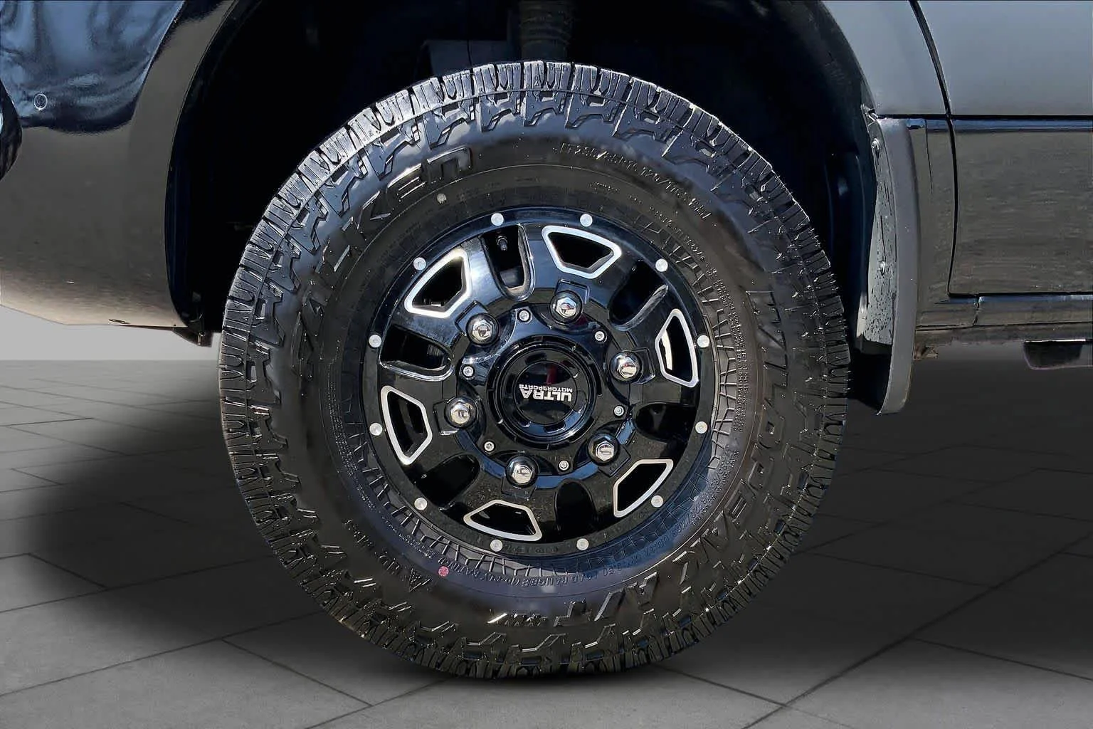 Used 2022 Obsidian Black Metallic Mercedes-Benz  image 11