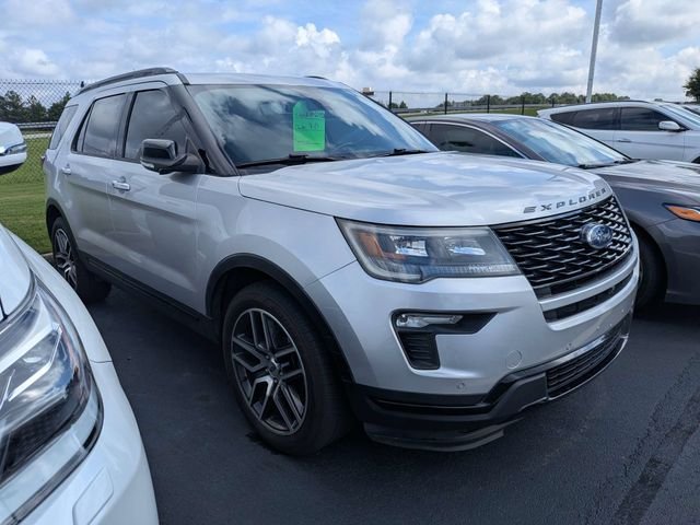 Used 2018 Silver Ford Sport image 2