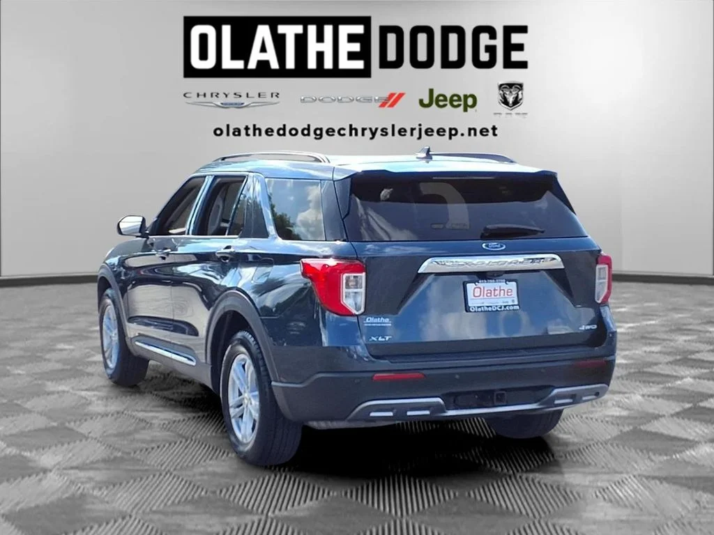 Used 2022 Blue Ford XLT image 3