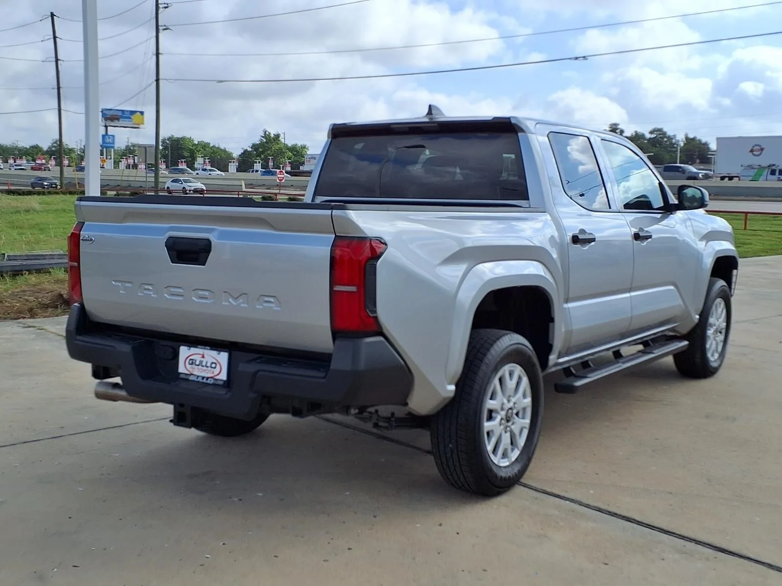 Certified Used 2025 Silver Toyota SR image 6