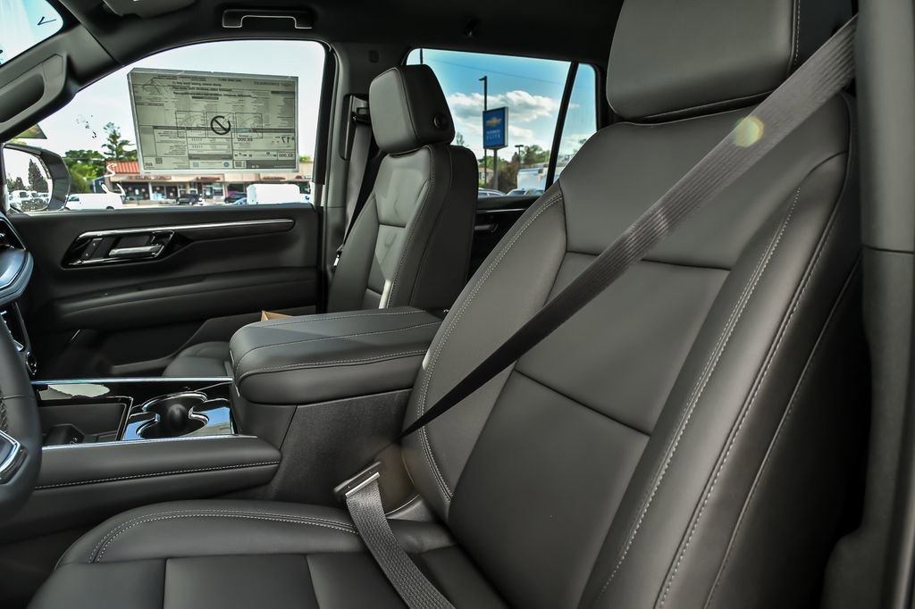 New 2026 Sterling Gray Metallic Chevrolet LT image 11
