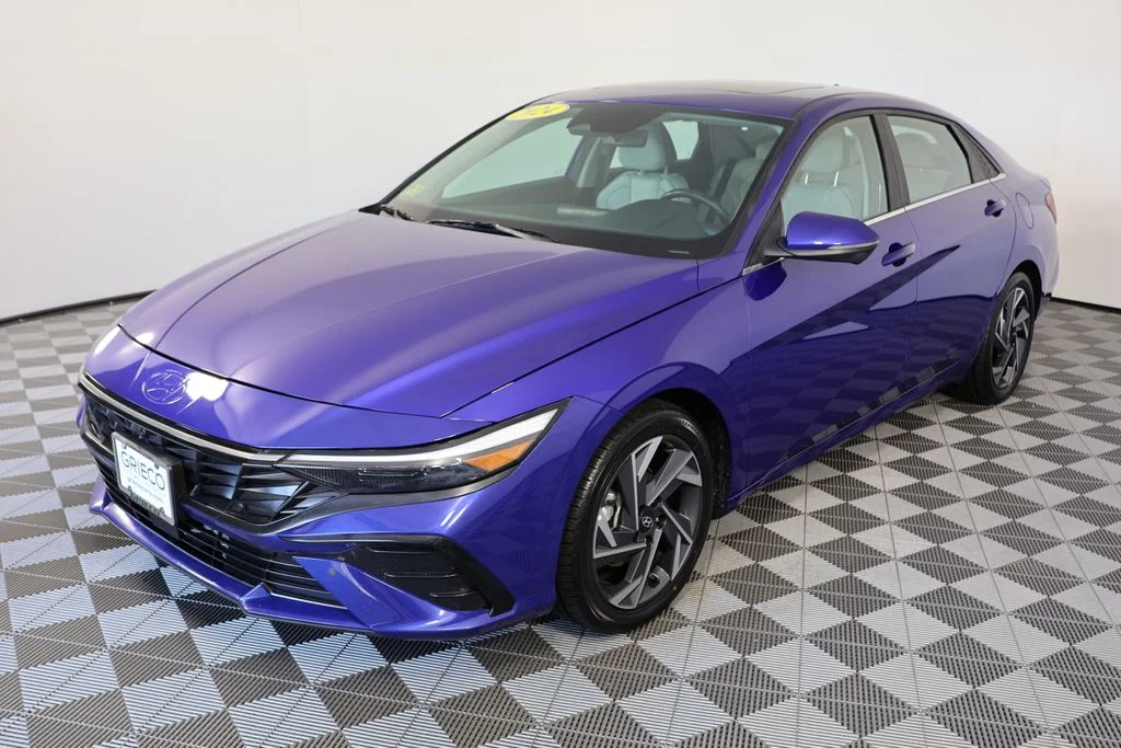 Used 2024 Blue Hyundai Limited image 4