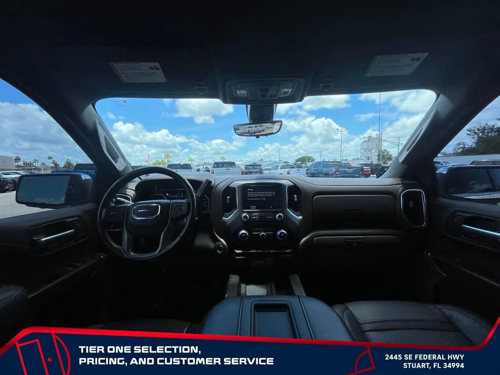 Used 2021 WHITE FROST TRICOAT GMC Denali image 30