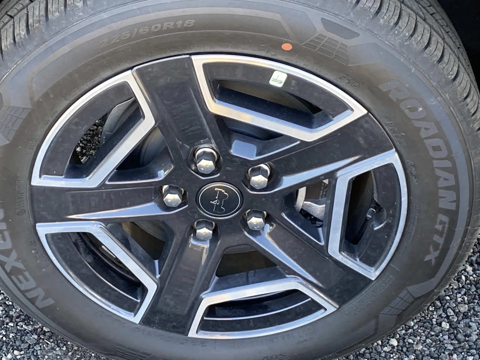 New 2026 Sting-Gray Clearcoat Jeep Laredo image 6