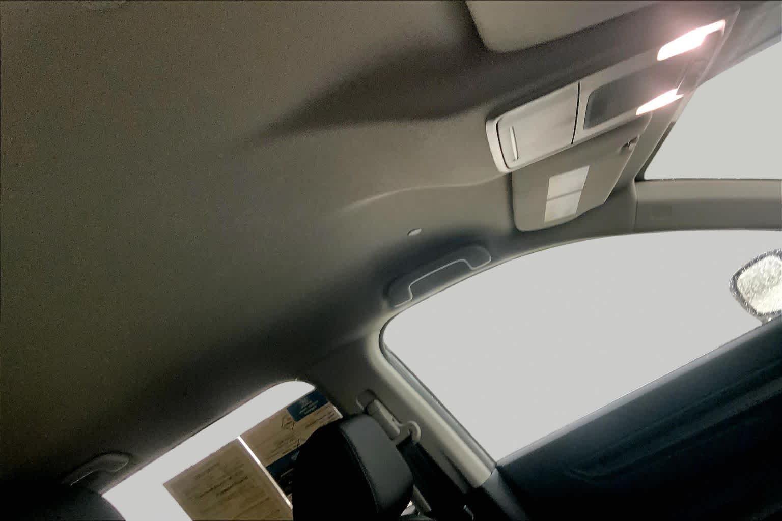 Used 2025 Urban Gray Pearl Honda LX image 14