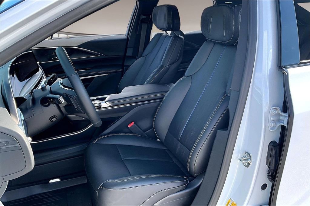 2026 Cadillac LYRIQ Premium Luxury - Photo 9