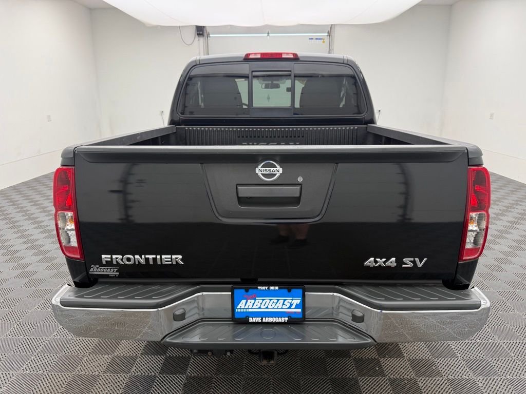 Used 2019 Magnetic Black Pearl Nissan SV image 6