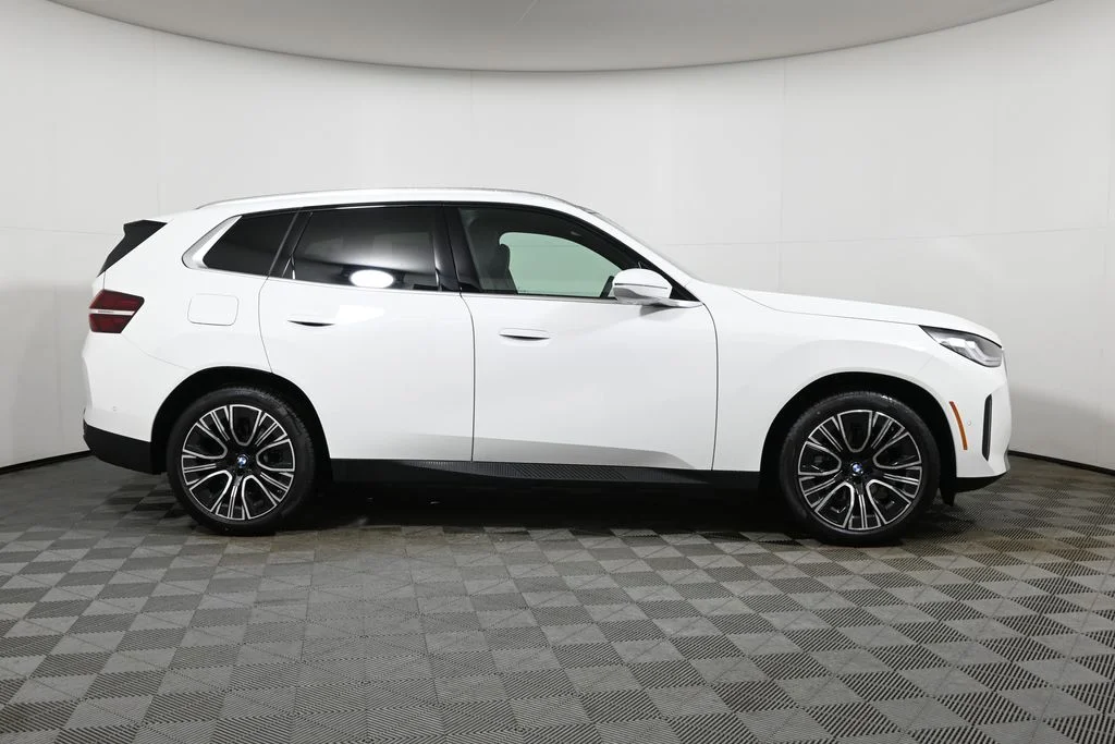 Used 2026 White BMW 30 xDrive image 8