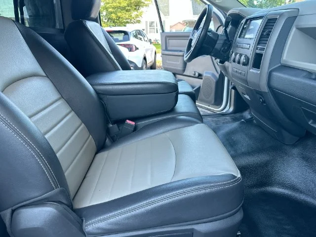 Used 2012 White Ram ST image 25