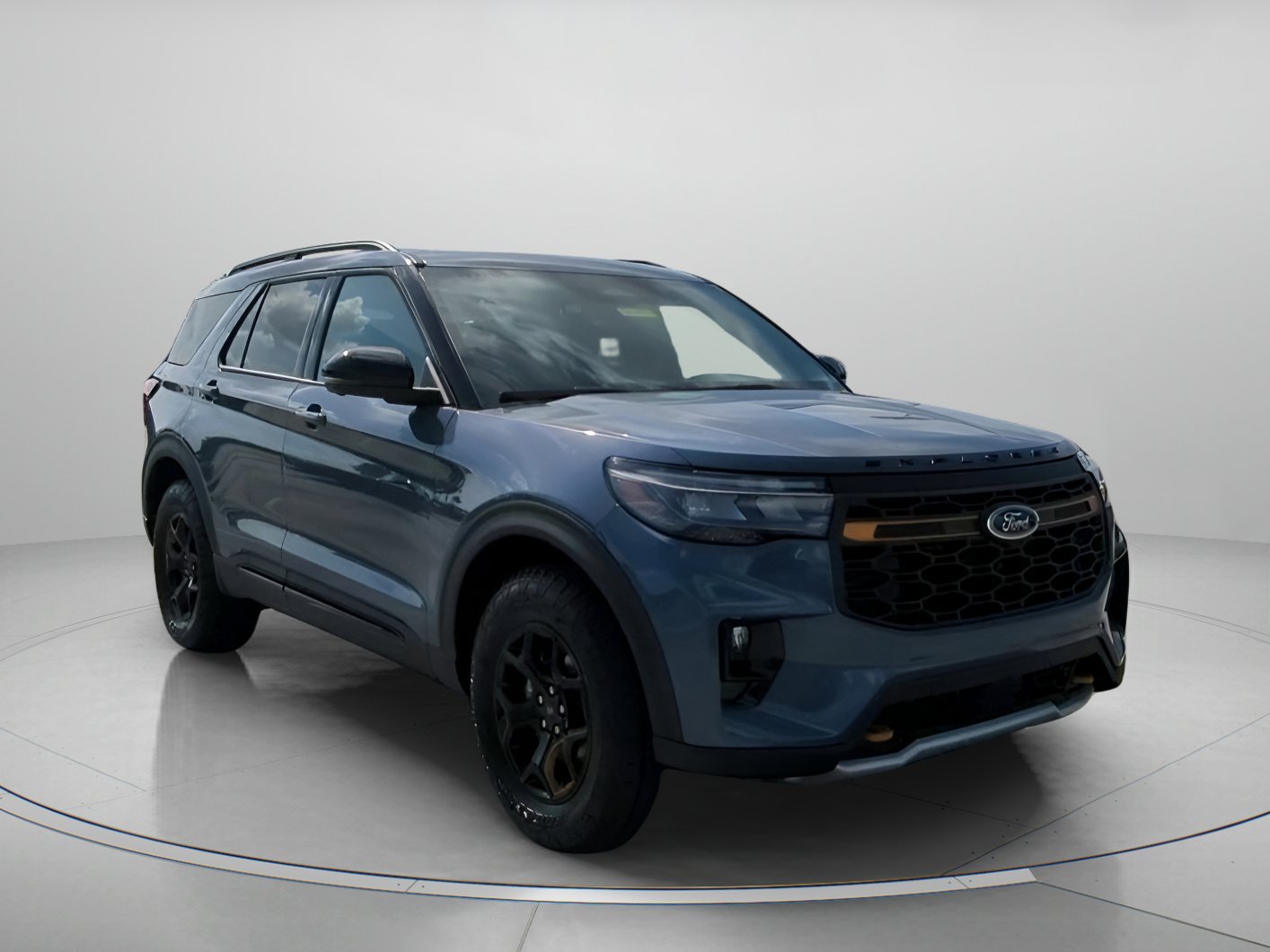 New 2026 Vapor Blue Metallic Ford Tremor® image 2