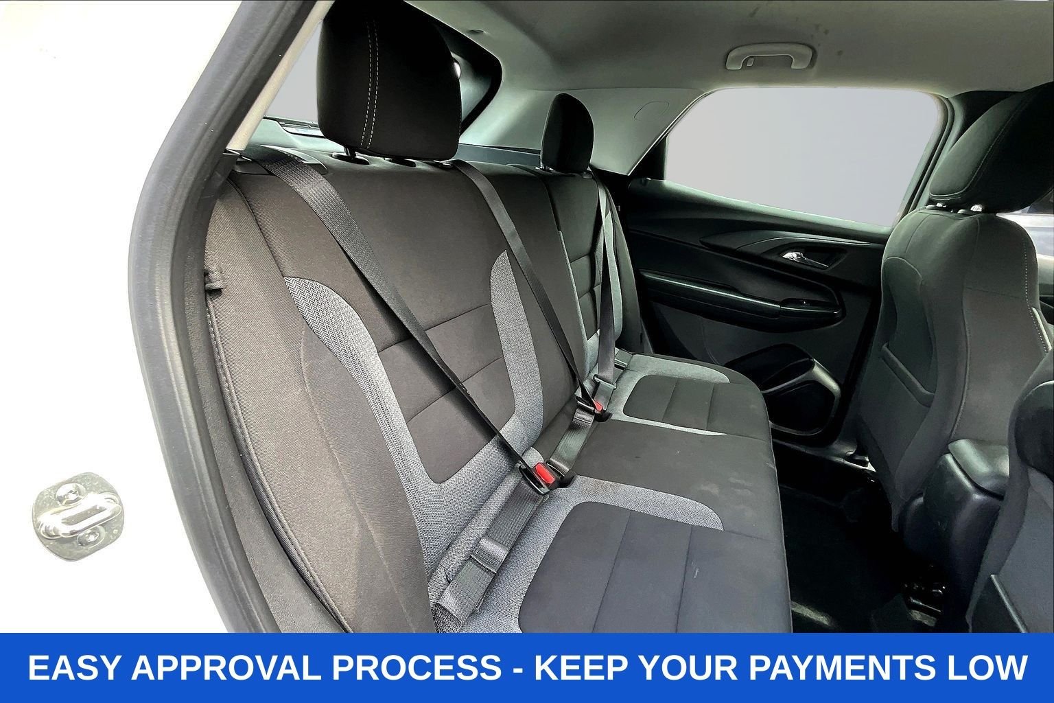 Used 2024 White Chevrolet LS image 31