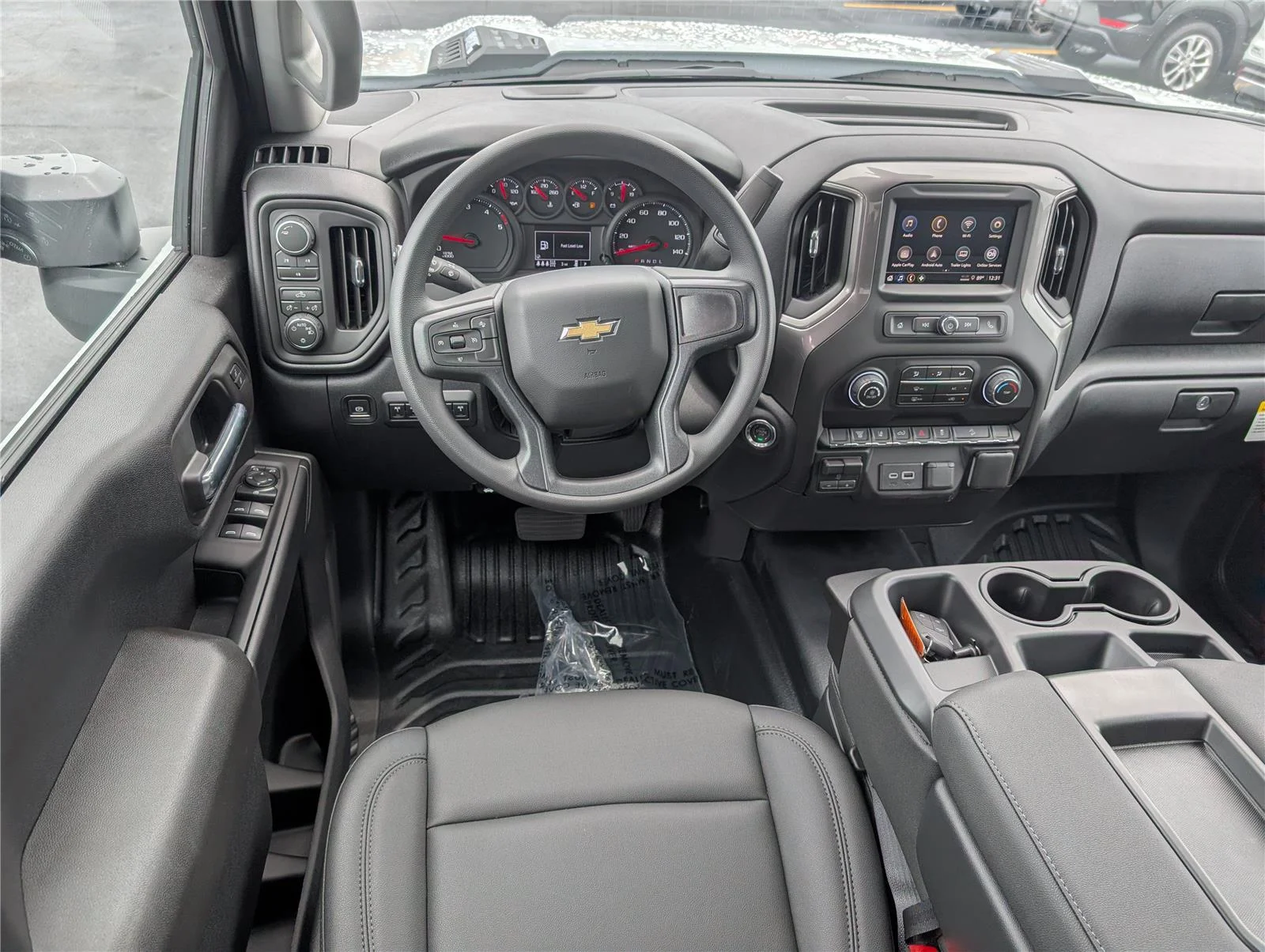 New 2026 Summit White Chevrolet WT image 28