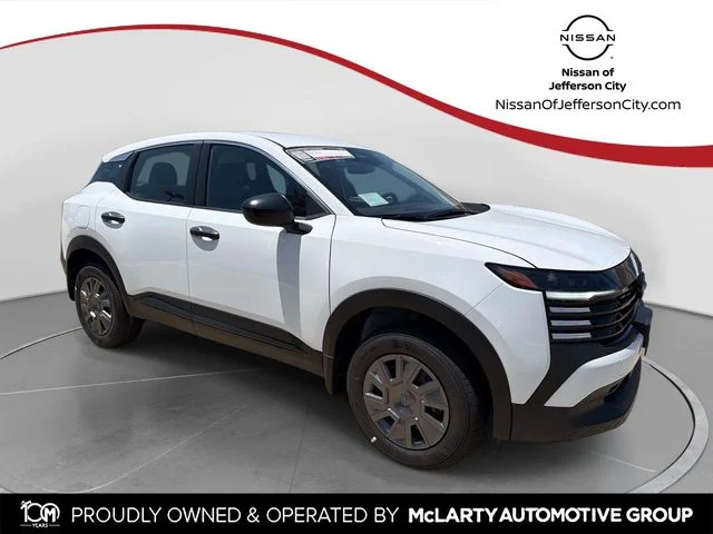 2026 Nissan Kicks 2.0 S's photo