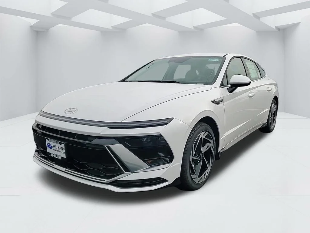 New 2026 White Hyundai SEL Sport image 9