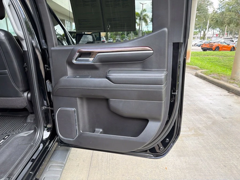 Used 2024 Black Chevrolet RST image 35