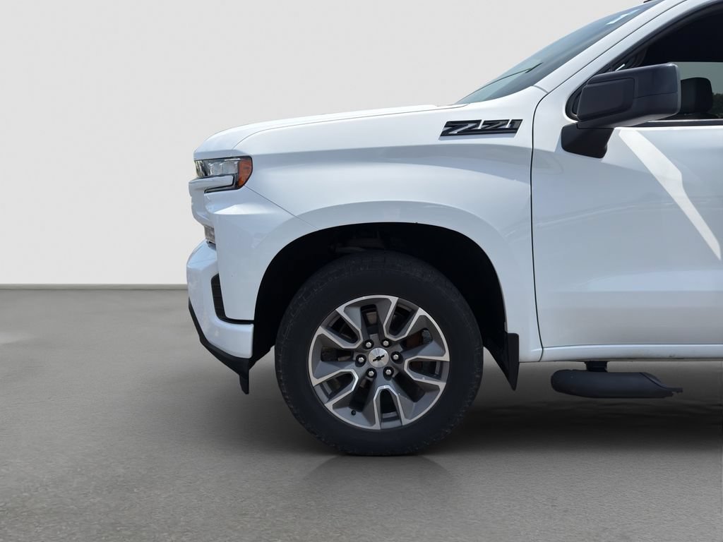 Used 2020 SUMMIT WHITE Chevrolet RST image 22