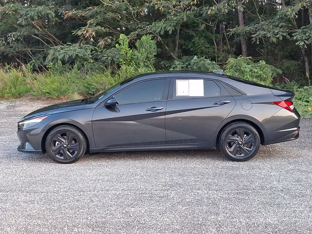 Used 2023 Portofino Gray Hyundai SEL image 7