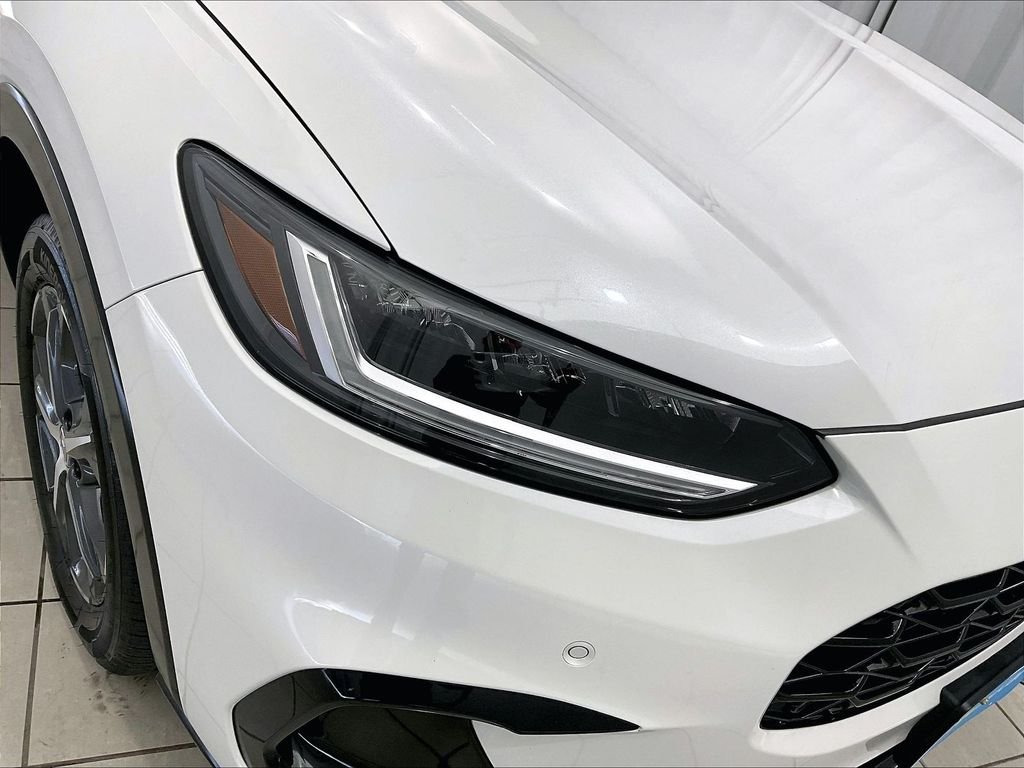 Used 2025 White Honda EX-L image 32