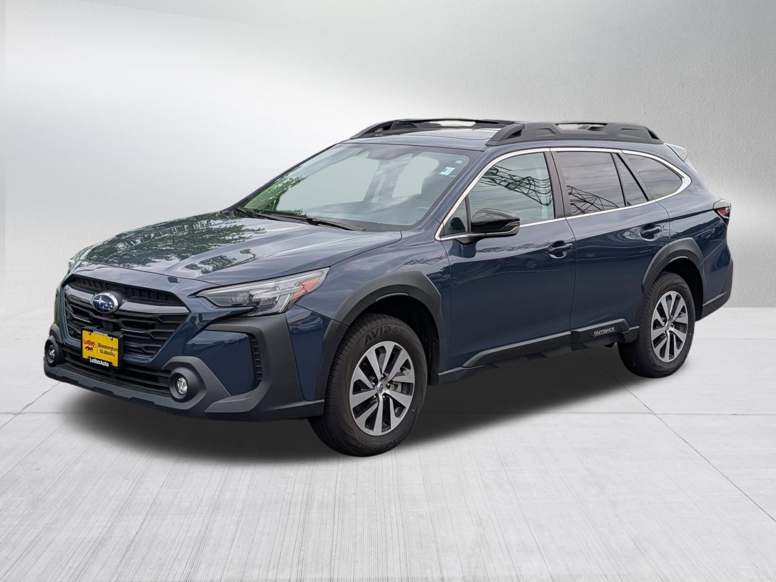 Used 2025 Cosmic Blue Pearl Subaru Premium image 3