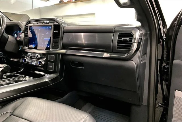 Used 2023 Agate Black Metallic Ford Lariat image 20