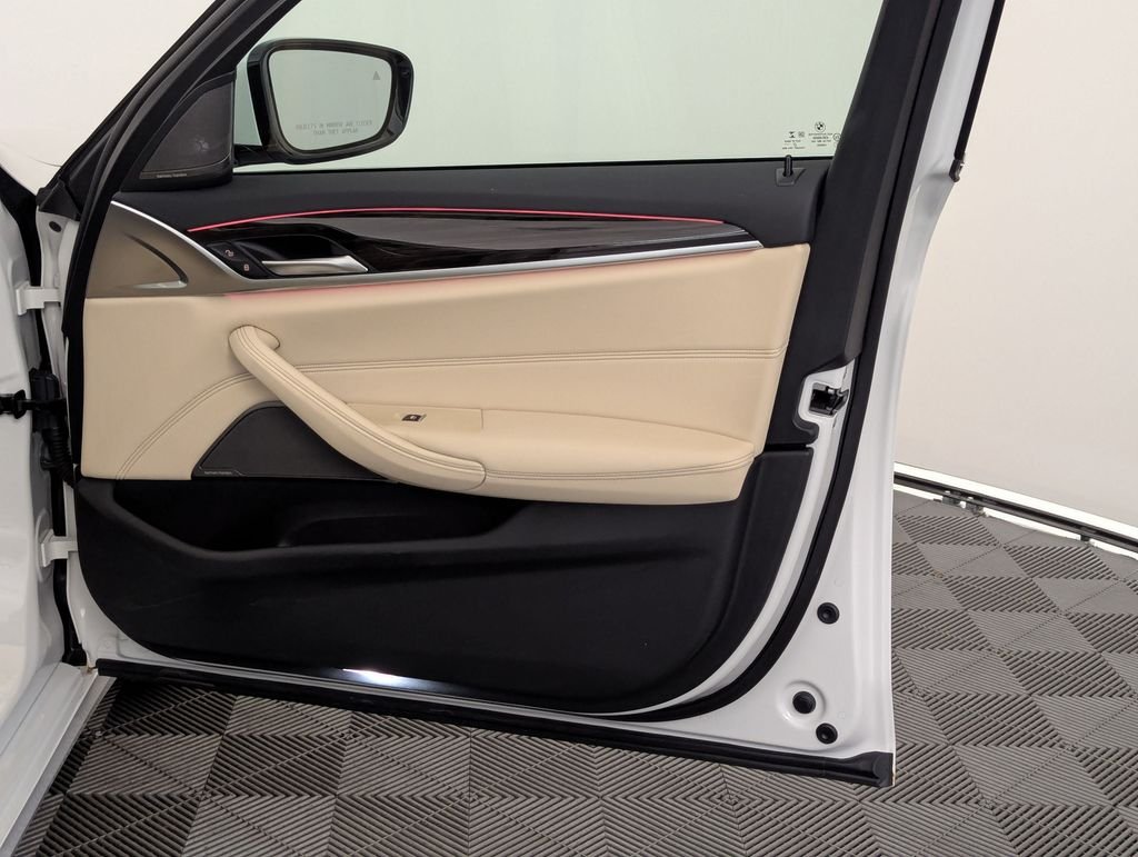 2023 BMW 5 Series 530i - Photo 53