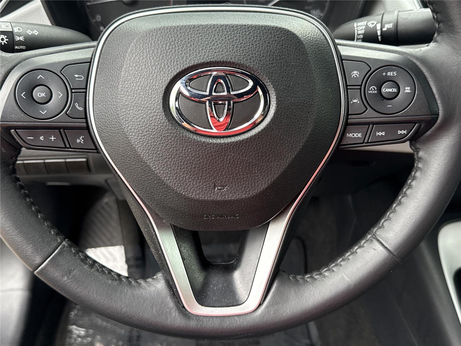 Used 2023 Midnight Black Metallic Toyota SE image 10