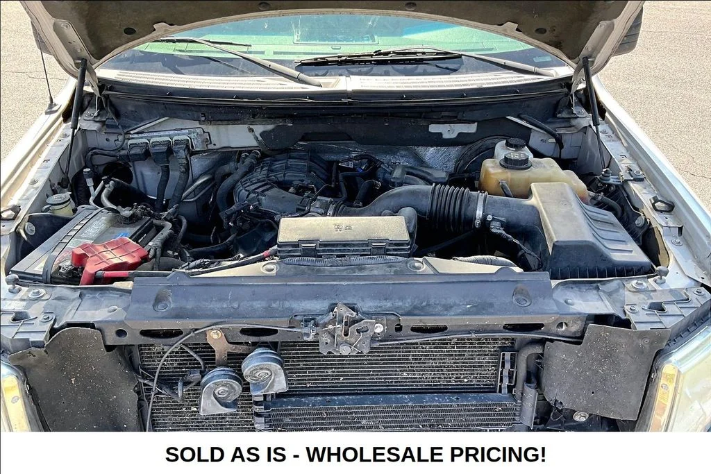 Used 2011 Silver Ford XL image 28