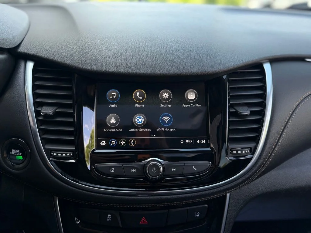Used 2018 Black Chevrolet Premier image 17