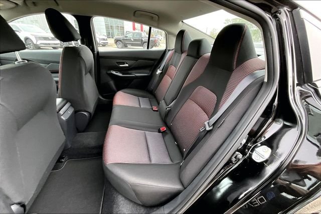 New 2026 Nissan Sentra SR 4D Sedan