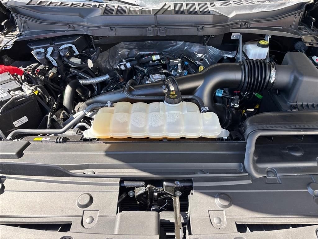 Used 2023 Gray Metallic Ford XL image 29