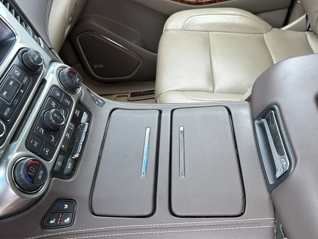 Used 2019 Blue Chevrolet Premier image 22