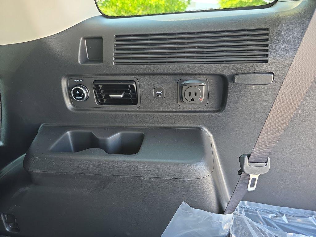 New 2026 Rockwood Green Hyundai XRT AWD image 33