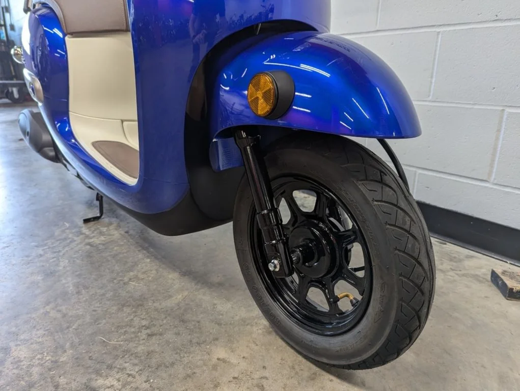 Used 2023 BLUE Honda  image 5