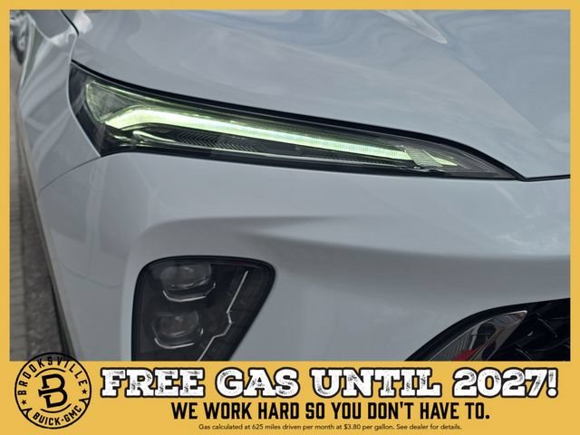 New 2026 Iridescent White Tricoat Buick Sport Touring image 10