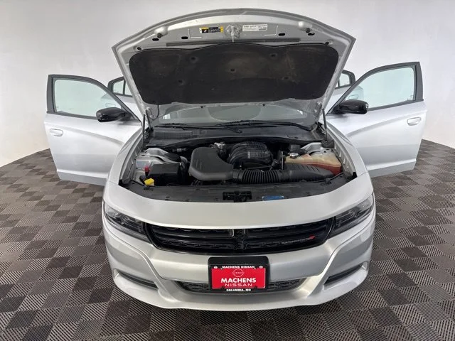 Used 2023 Silver Dodge SXT image 22