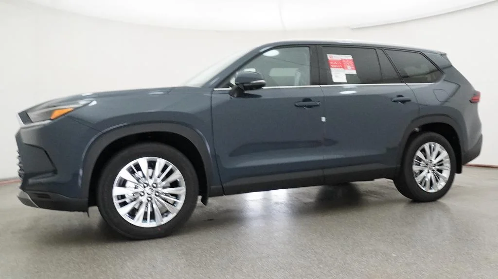 New 2026 Storm Cloud Toyota Platinum image 4