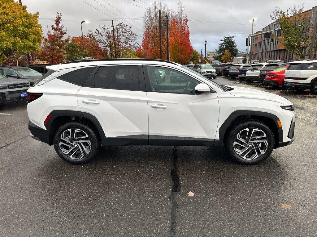 New 2026 White Hyundai SEL Plus AWD image 7