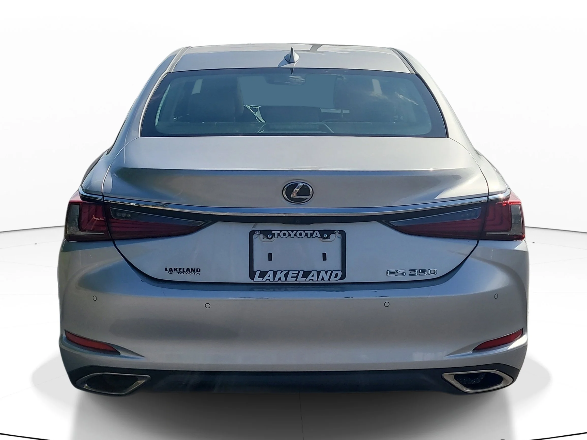 Used 2019 Silver Lexus ES 350 image 5
