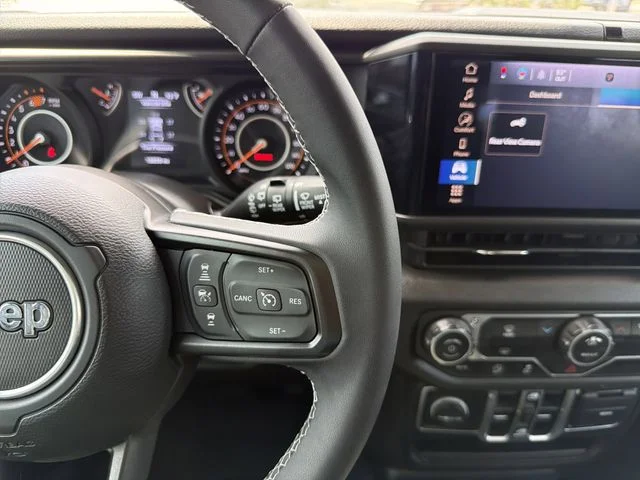 Used 2025 Black Jeep Sport S image 28