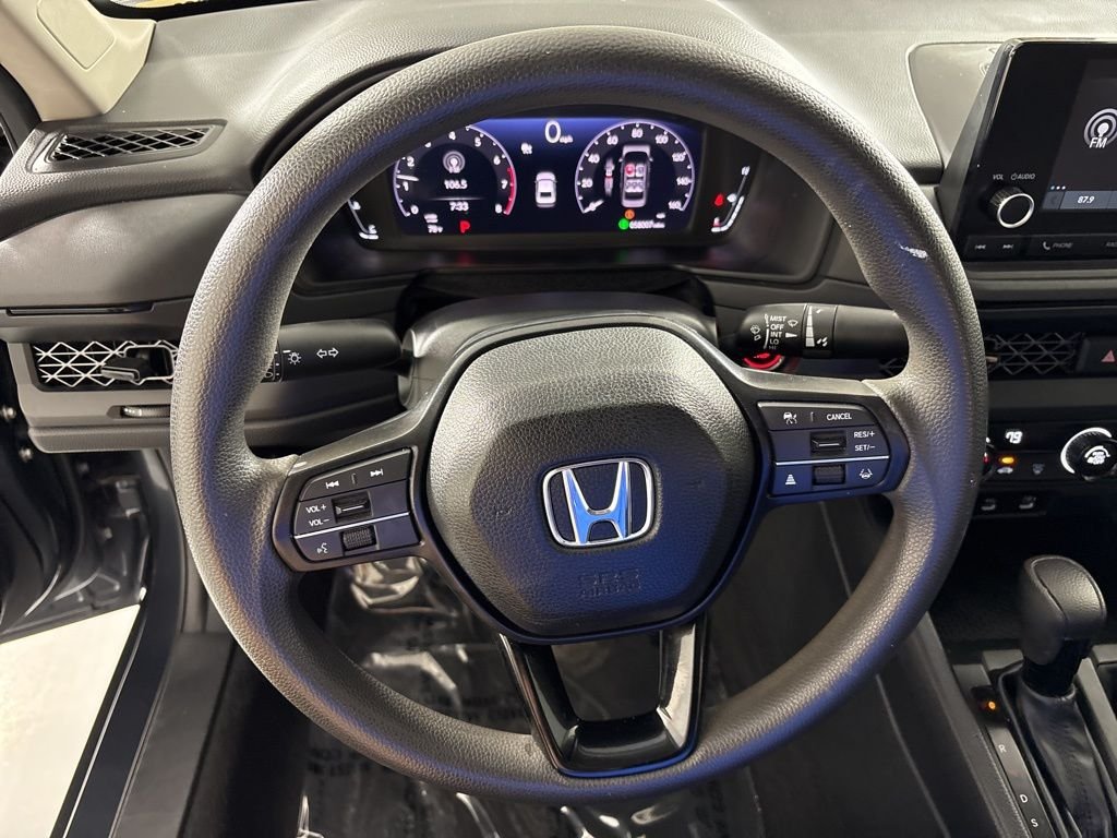 Used 2024 Gray Honda LX image 25