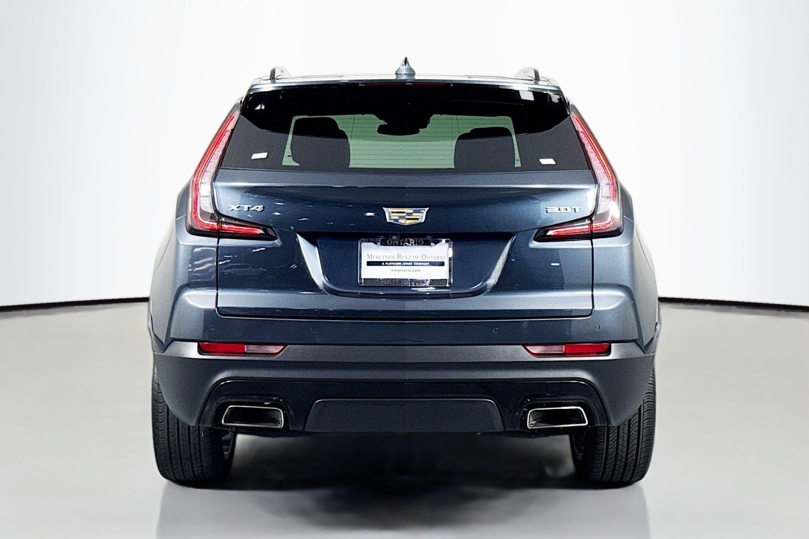 Used 2019 Shadow Metallic Cadillac FWD Sport image 4