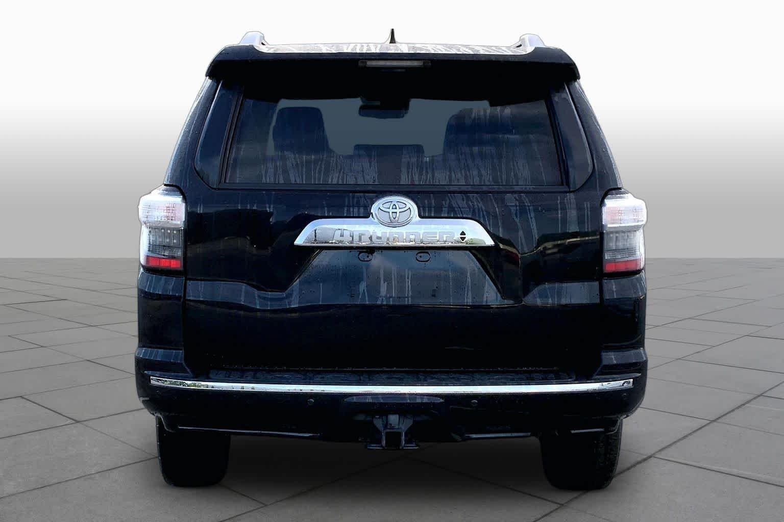 Used 2022 Midnight Black Metallic Toyota Limited image 5