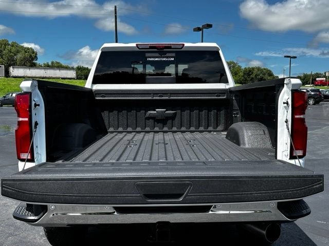 2026 Chevrolet Silverado 2500 HD LTZ - Photo 9