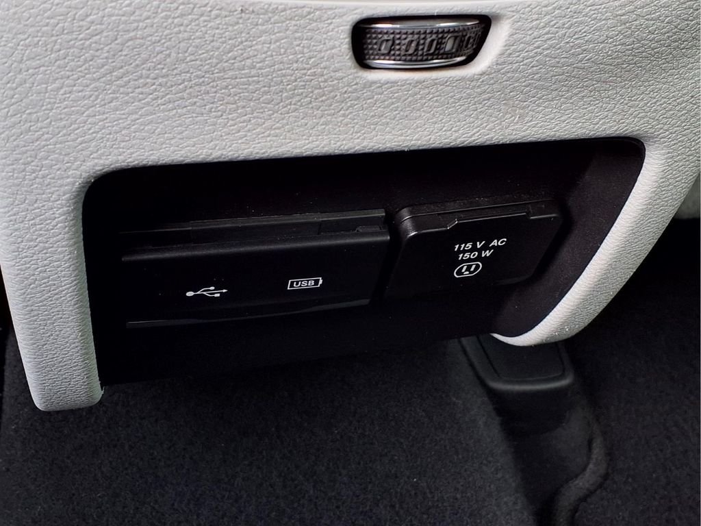Used 2020 White Jeep Limited image 26