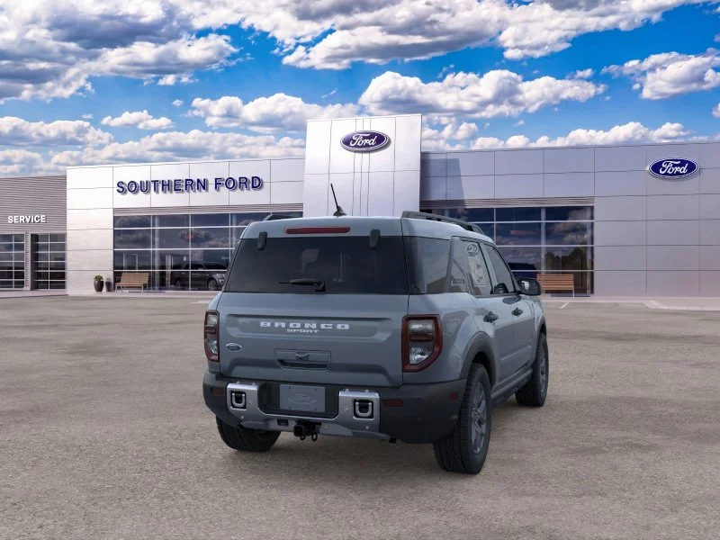 New 2025 Azure Gray Metallic Tri-Coat Ford Big Bend image 32