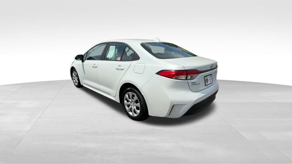 Used 2026 Beige Toyota LE image 5