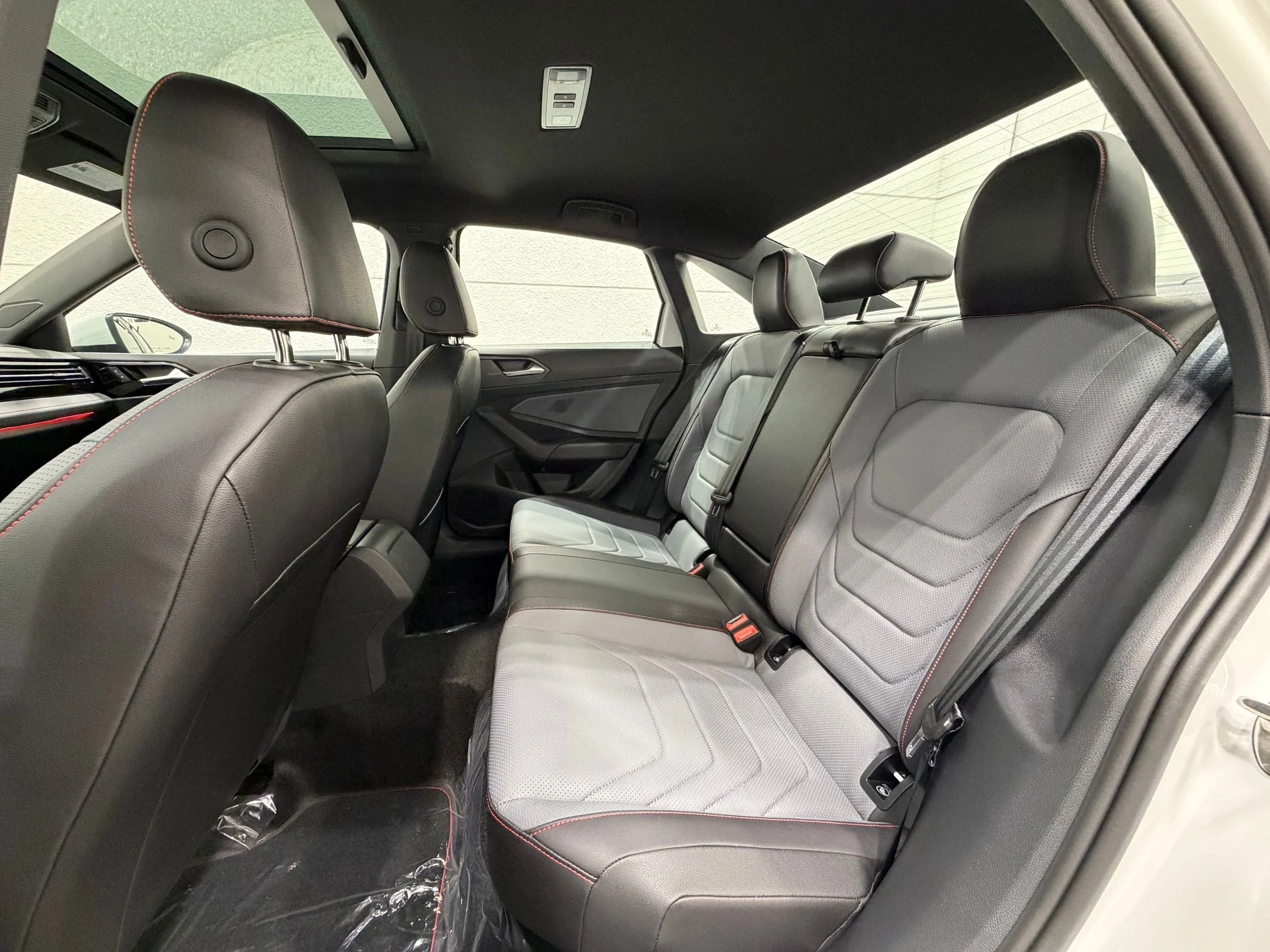 New 2026 White Volkswagen 2.0T Autobahn image 22