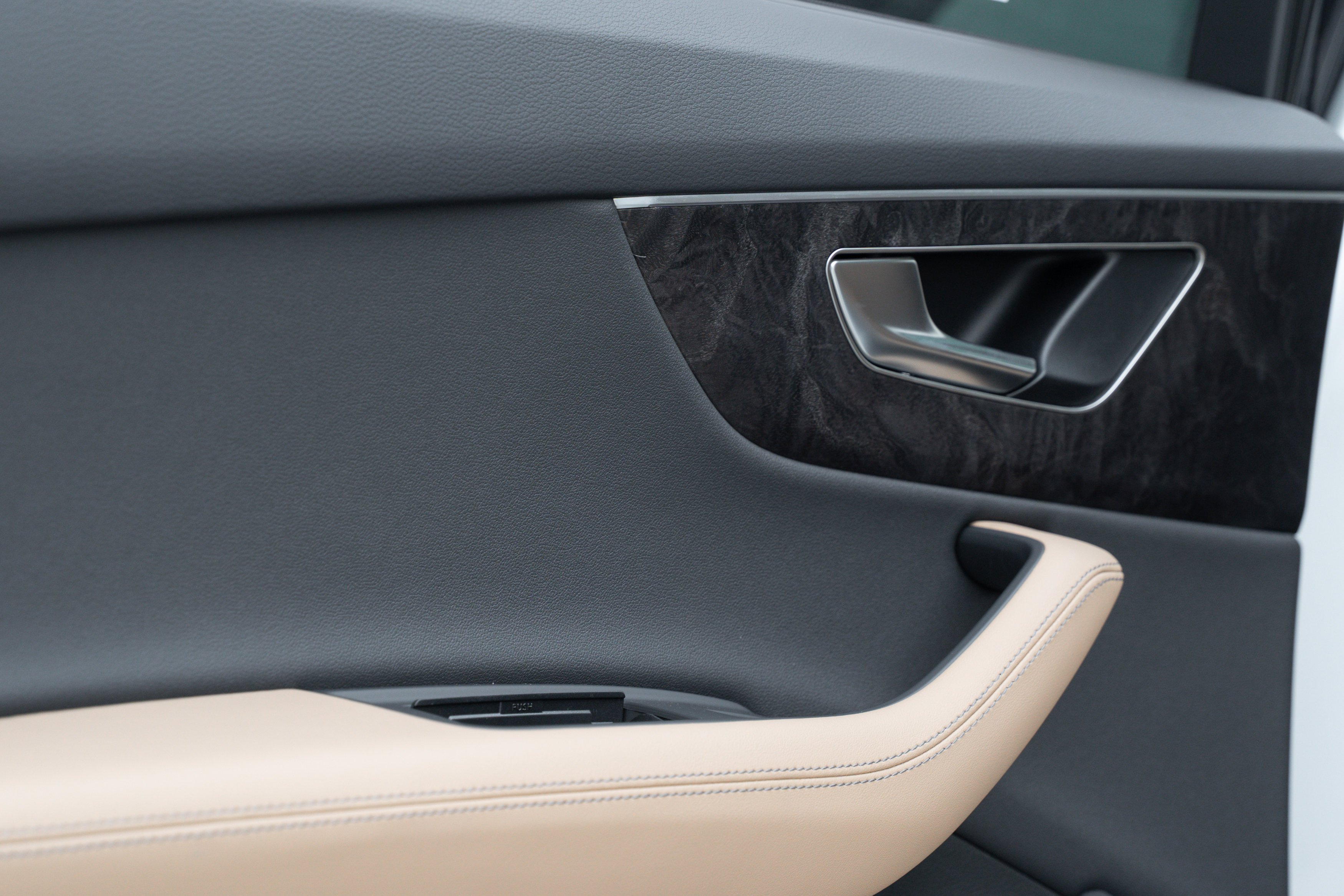 2025 Audi Q7 Premium Plus - Photo 29