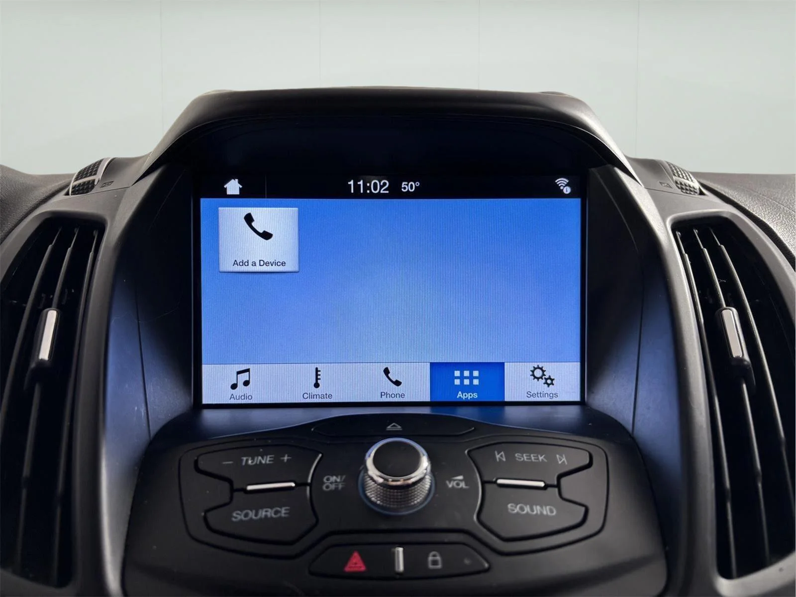 Used 2016 Shadow Black Ford SE image 39