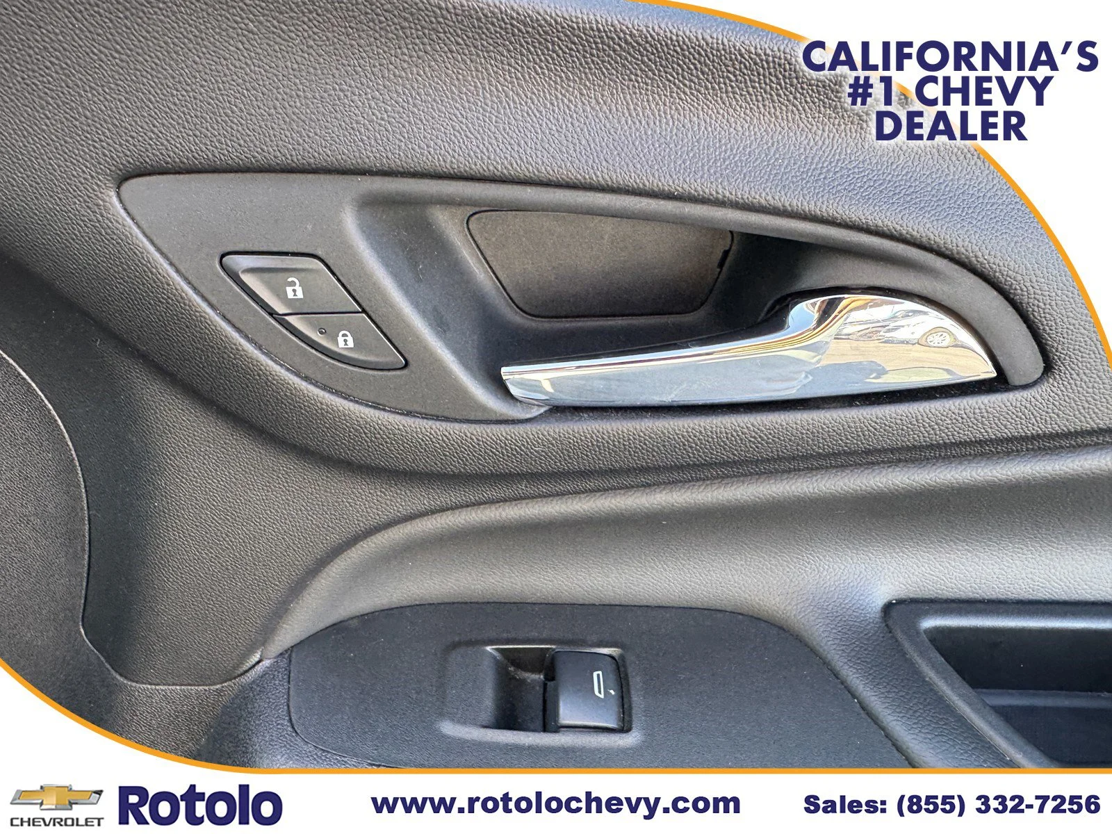 Used 2024 Summit White Chevrolet LT image 10